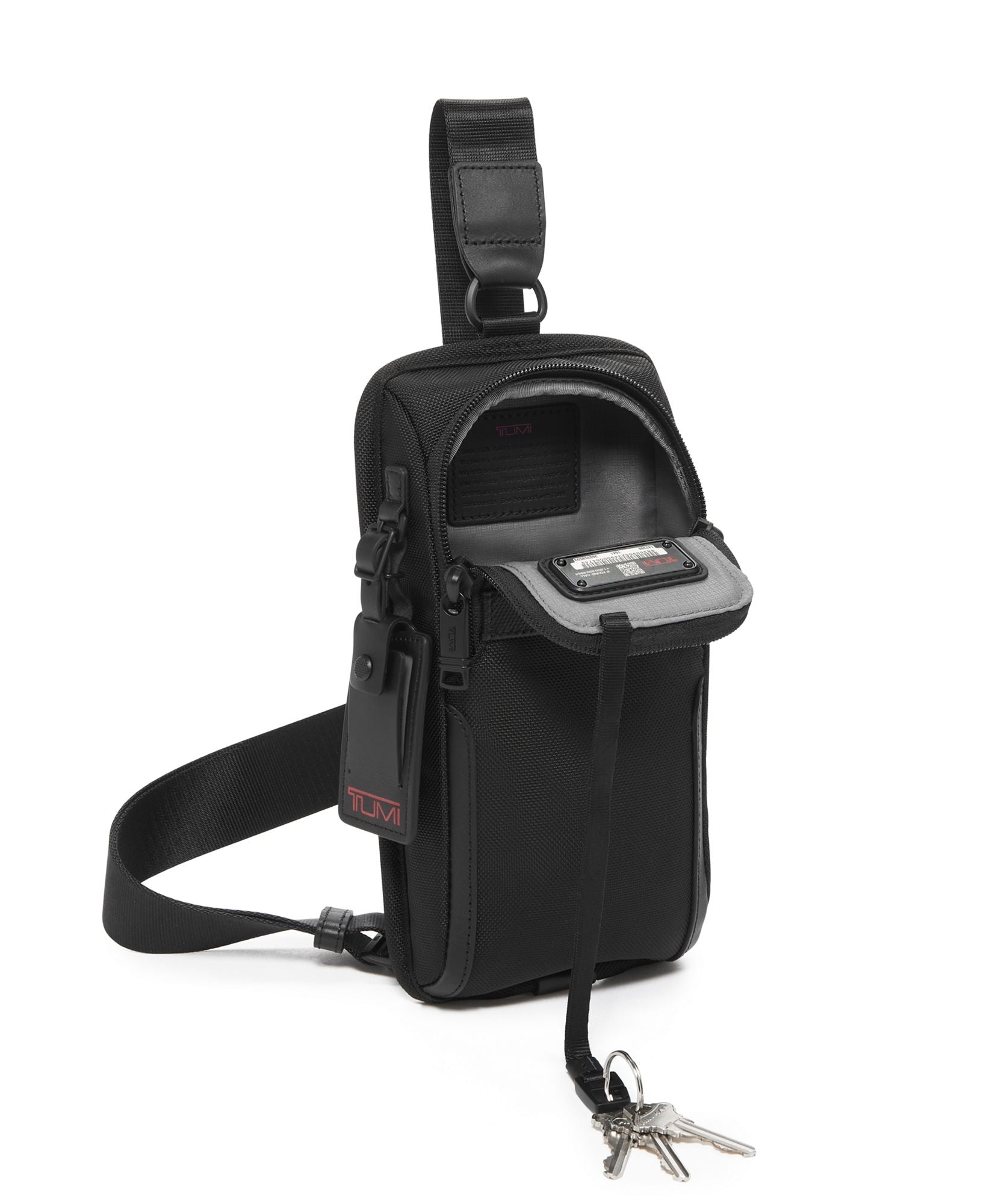 Tumi Alpha 3 Compact Sling