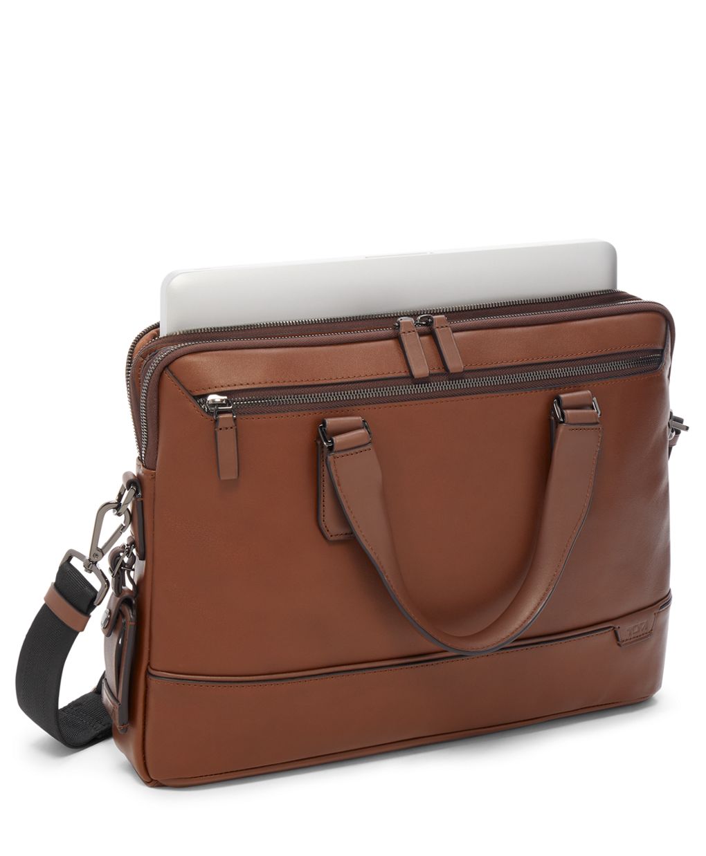 Tumi Harrison Sycamore Slim Brief Leather – Innovation Luggage