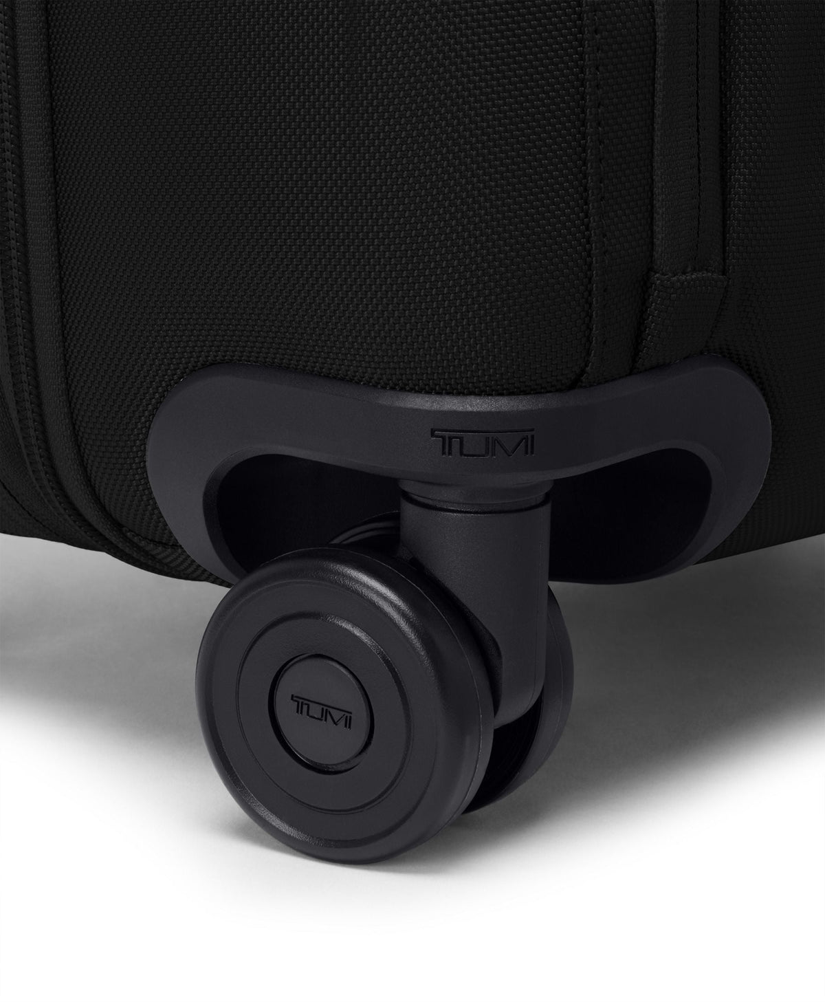 Tumi Alpha 4 X-Large Dual Access Expandable Checked