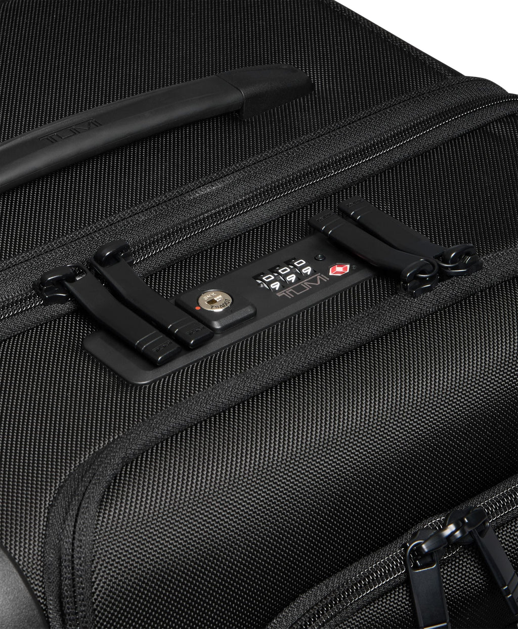 Tumi Alpha 4 Large Dual Access Expandable Trunk