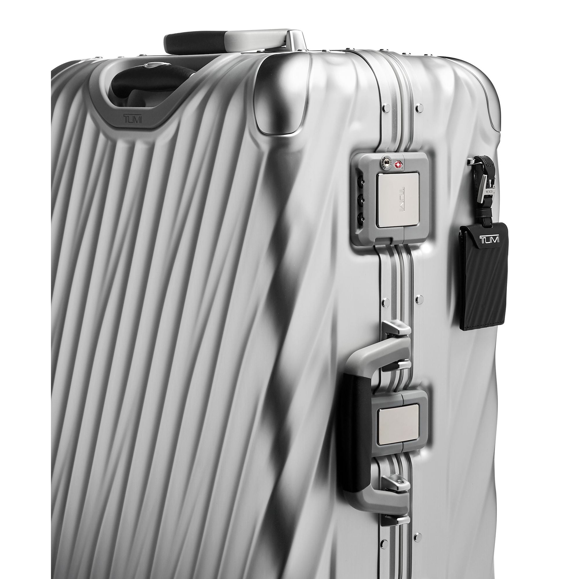 Tumi 19 Degree Aluminum Short Trip Packing Case