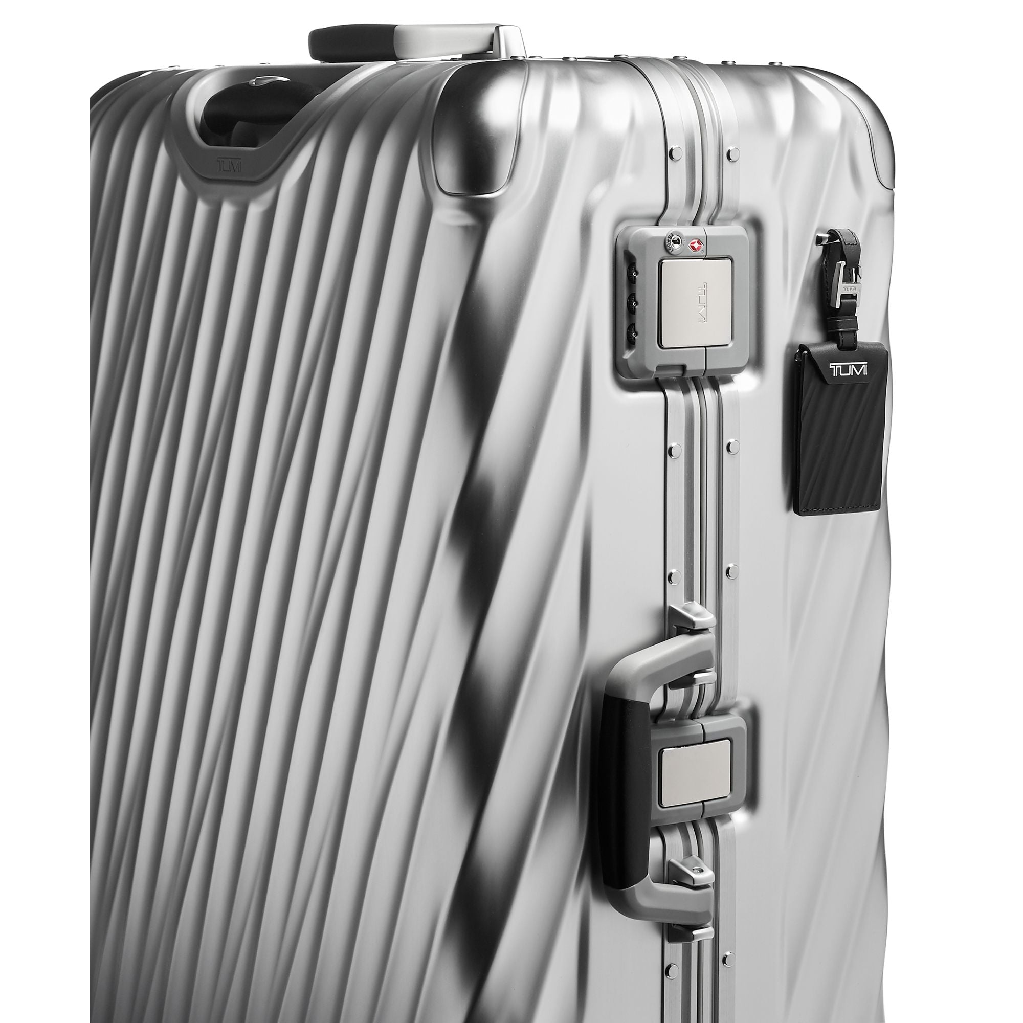 Tumi 19 Degree Aluminum Extended Trip Packing Case