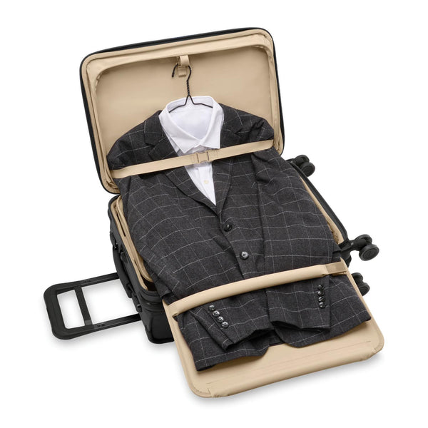 Briggs & Riley Baseline Essential Carry-On Spinner