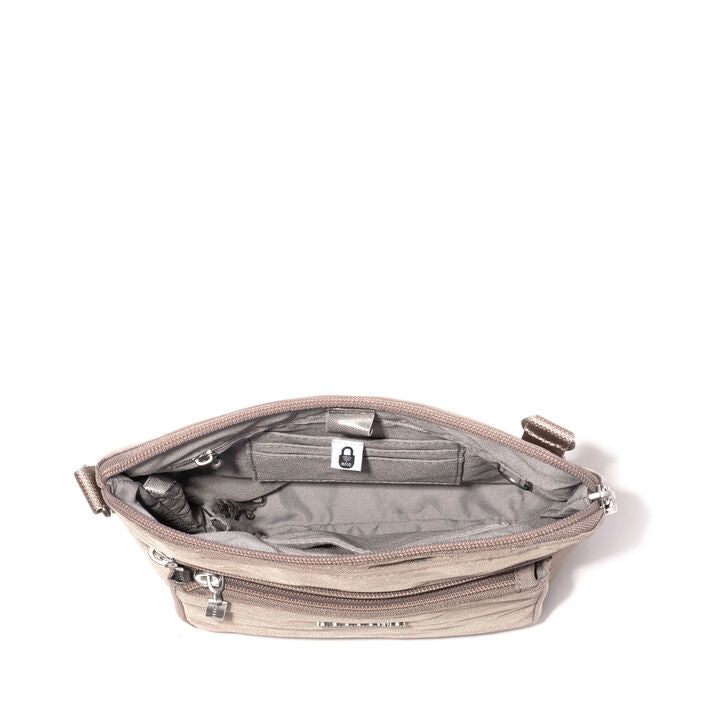Baggallini Modern Pocket Crossbody